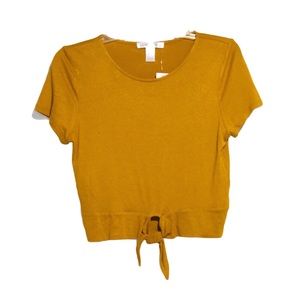 🖤NWT - Front Knot Yellow T-Shirt